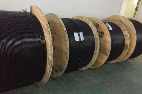 宁河区ADSS光缆架设工程如何选择光纤光缆