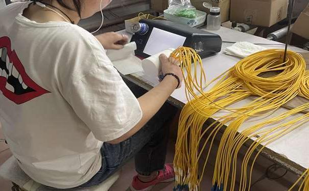 遂宁市网络工程中几种常用的光纤连接器
